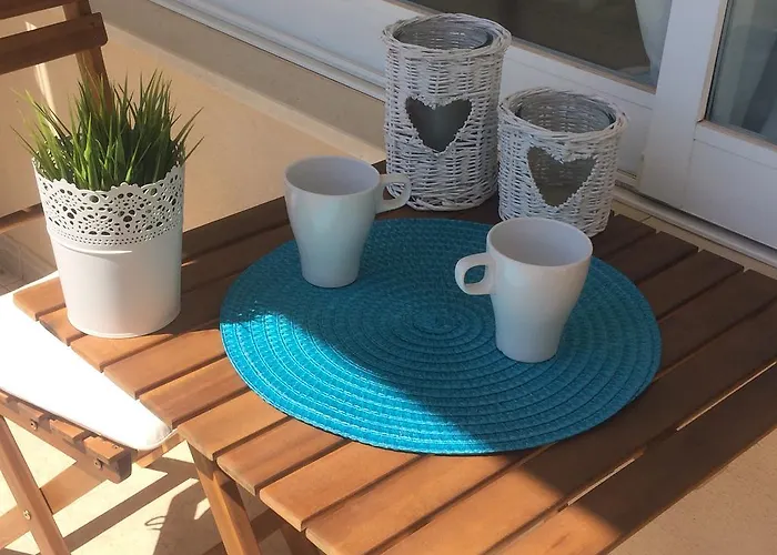 Moura 11 アパート